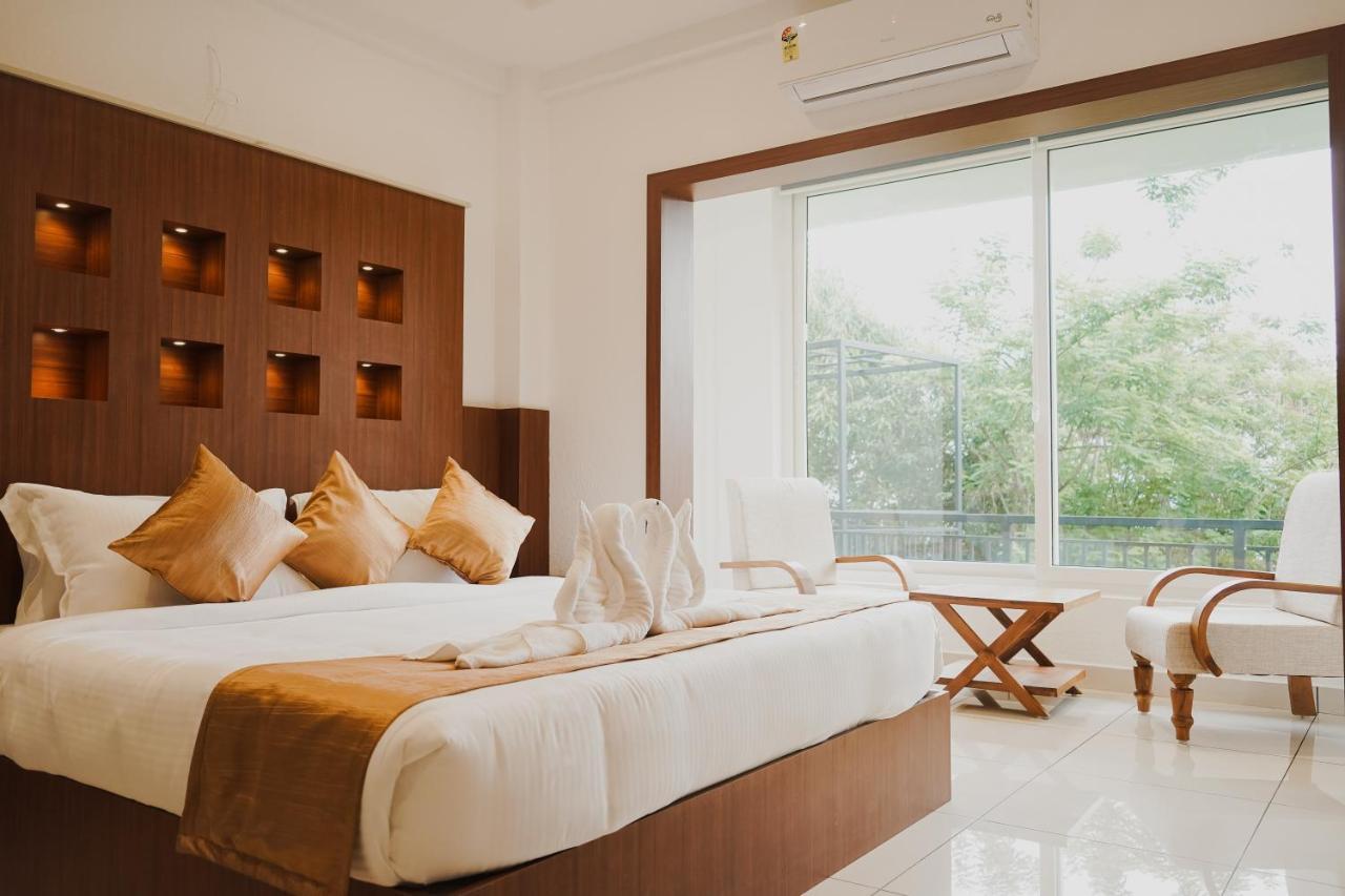 Sprise Munnar Resort And Spa Extérieur photo