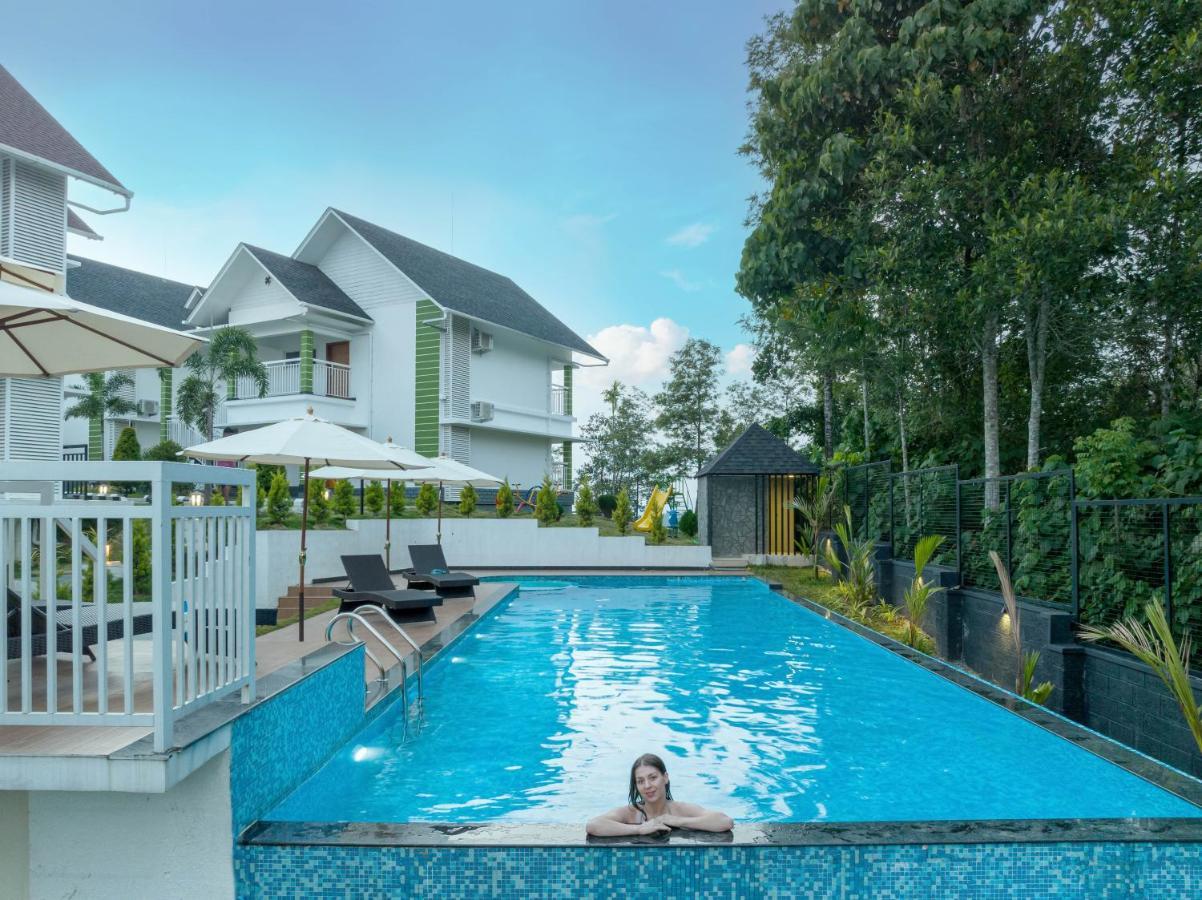 Sprise Munnar Resort And Spa Extérieur photo